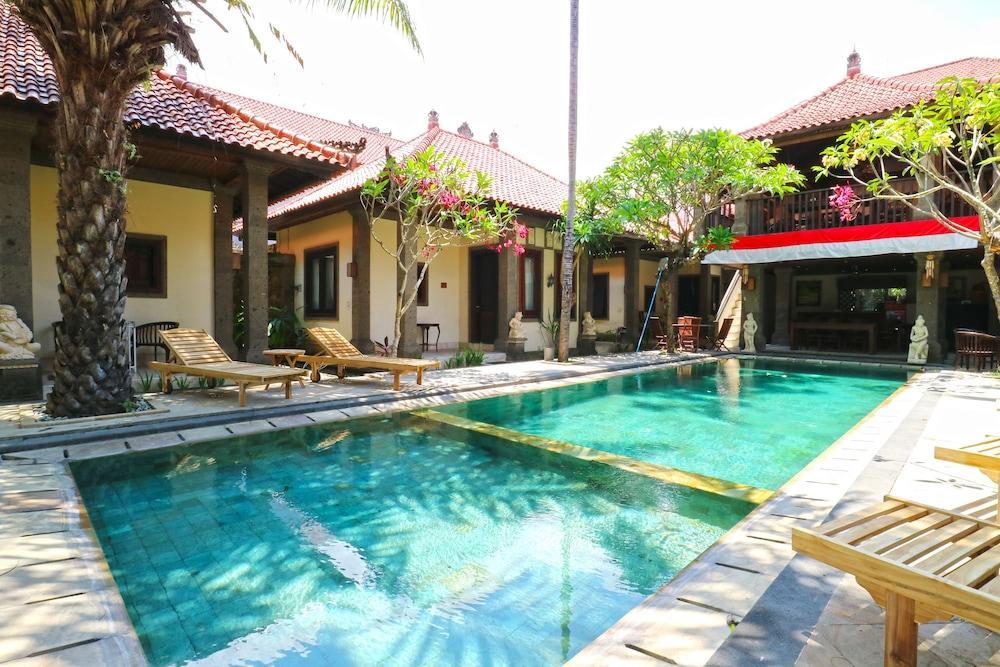 Puri Yuma Hotel Denpasar Dış mekan fotoğraf