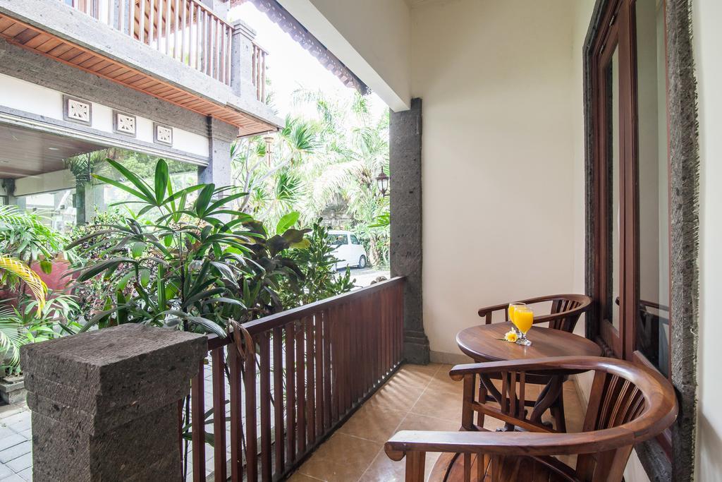 Puri Yuma Hotel Denpasar Dış mekan fotoğraf