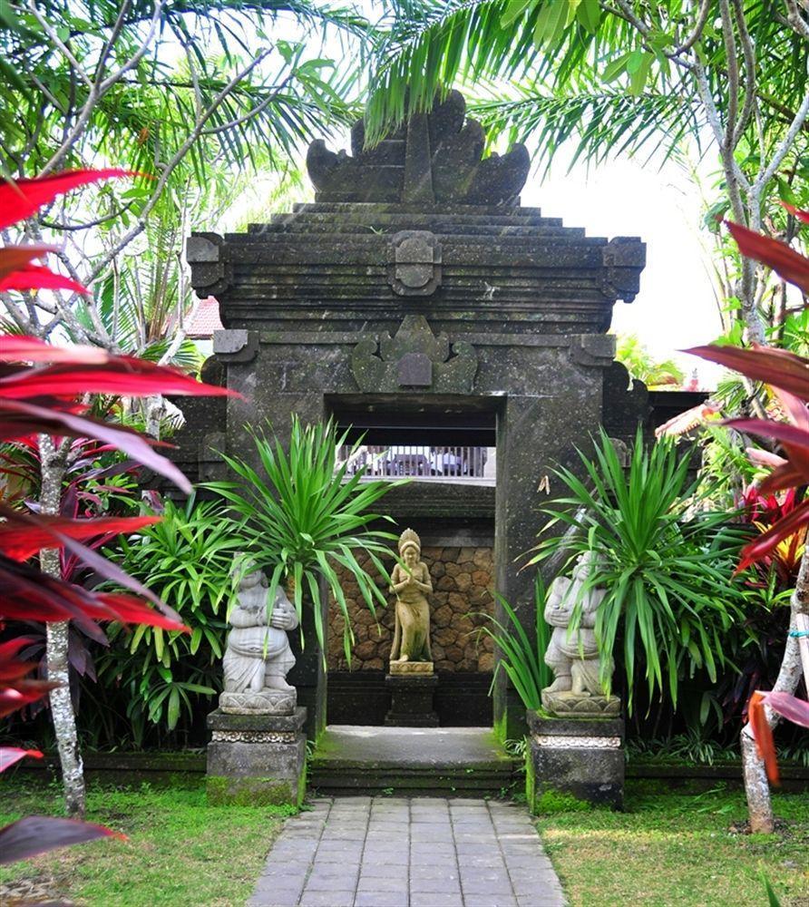 Puri Yuma Hotel Denpasar Dış mekan fotoğraf