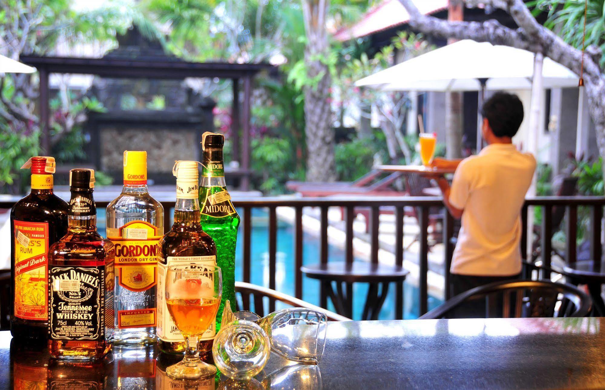 Puri Yuma Hotel Denpasar Dış mekan fotoğraf