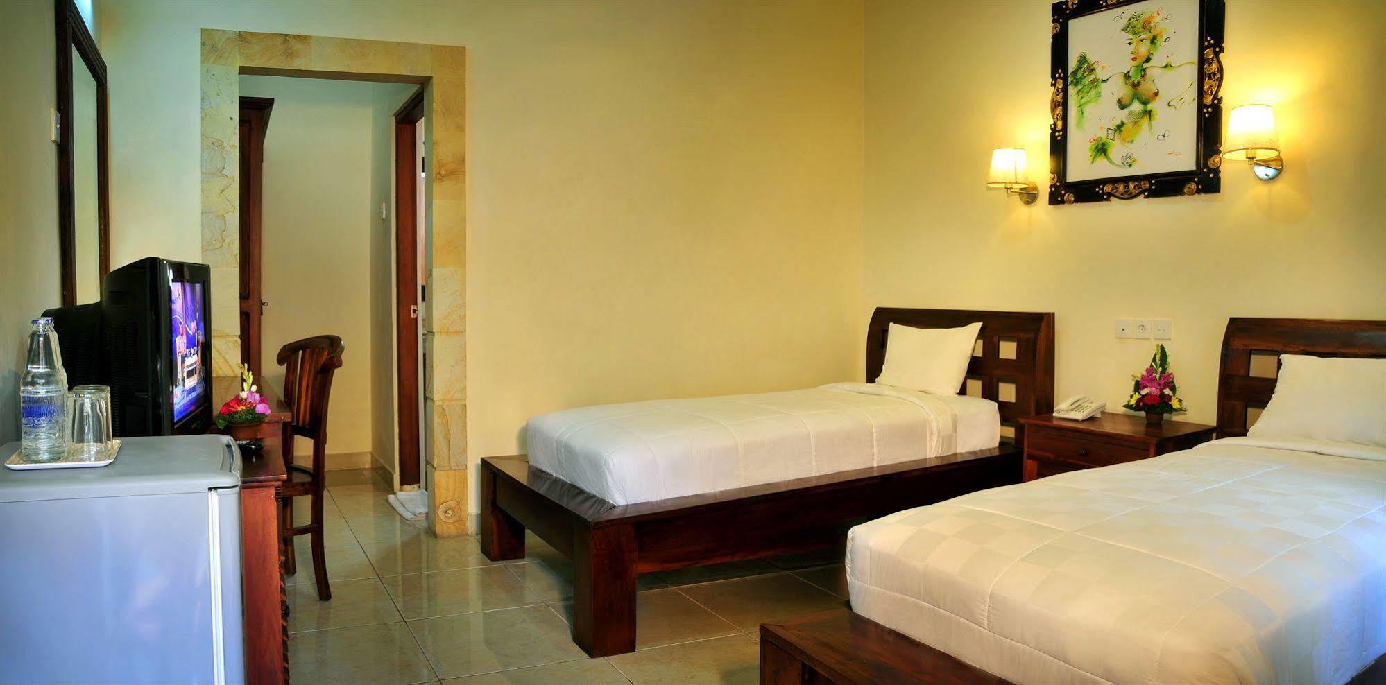 Puri Yuma Hotel Denpasar Dış mekan fotoğraf