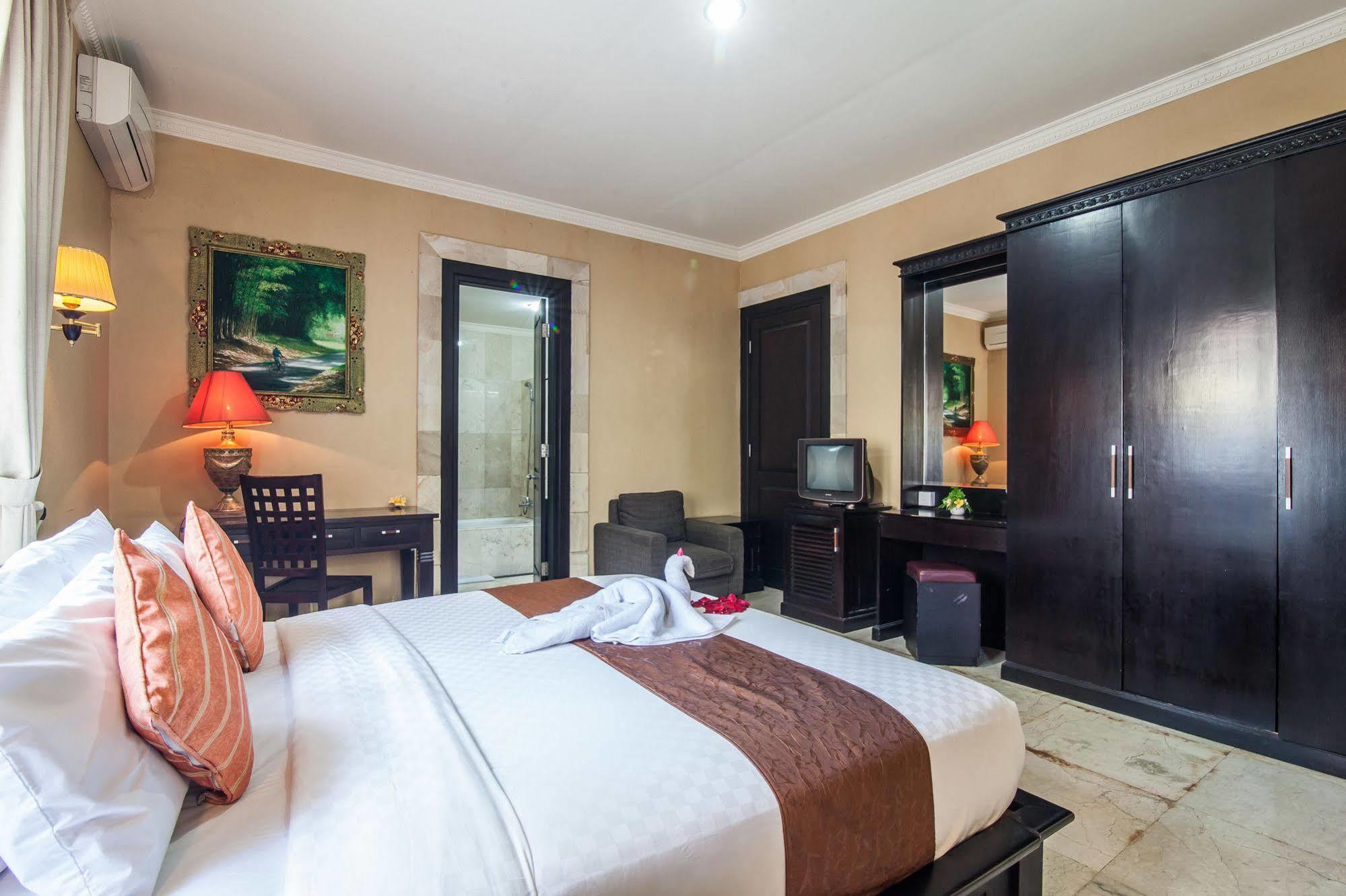 Puri Yuma Hotel Denpasar Dış mekan fotoğraf