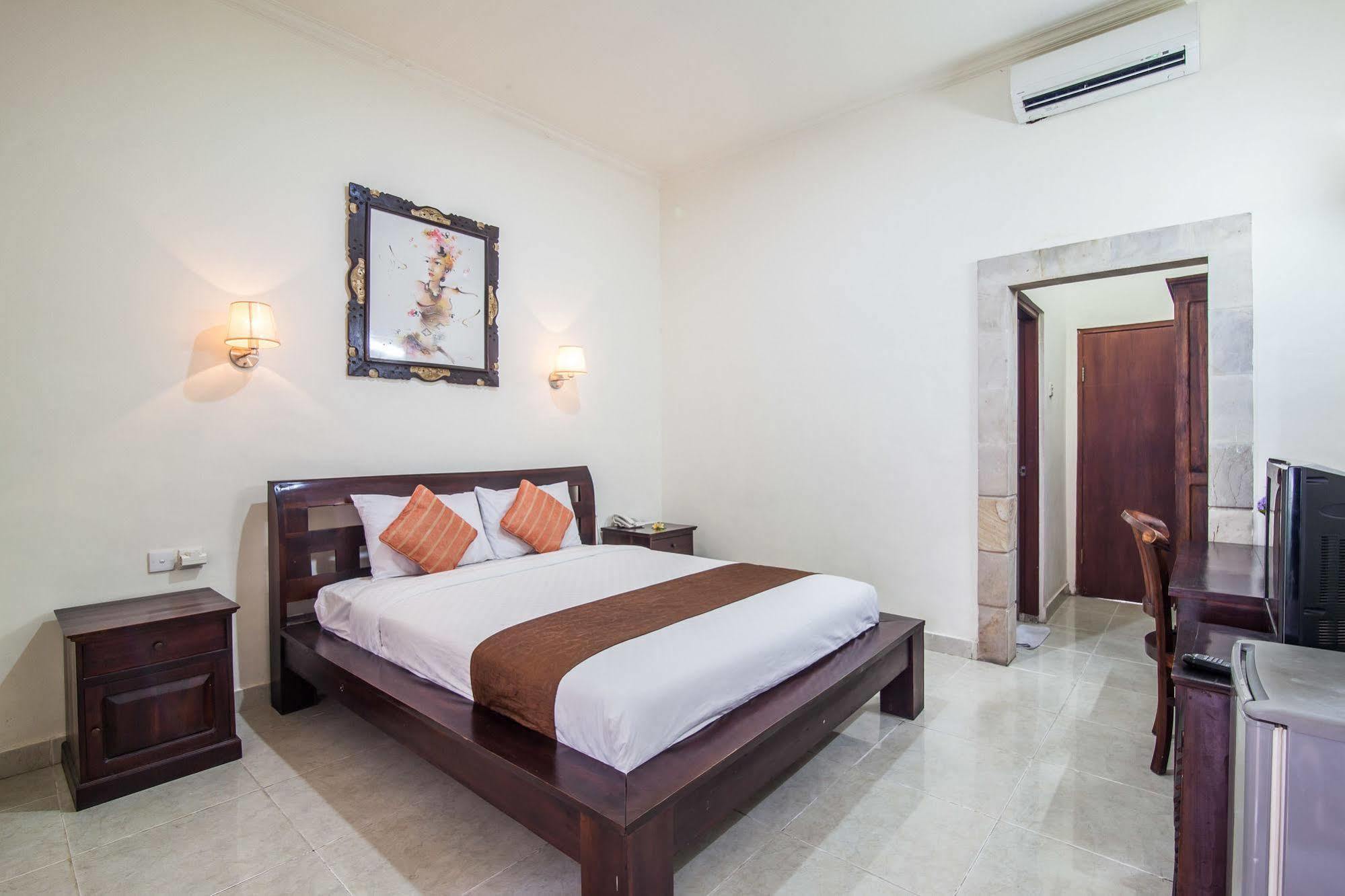 Puri Yuma Hotel Denpasar Dış mekan fotoğraf