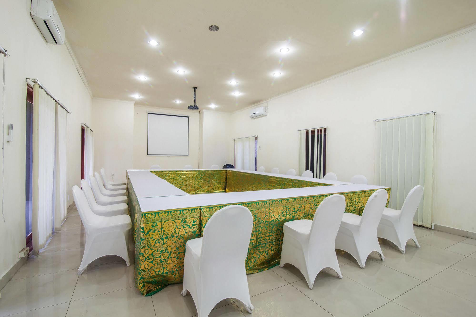 Puri Yuma Hotel Denpasar Dış mekan fotoğraf