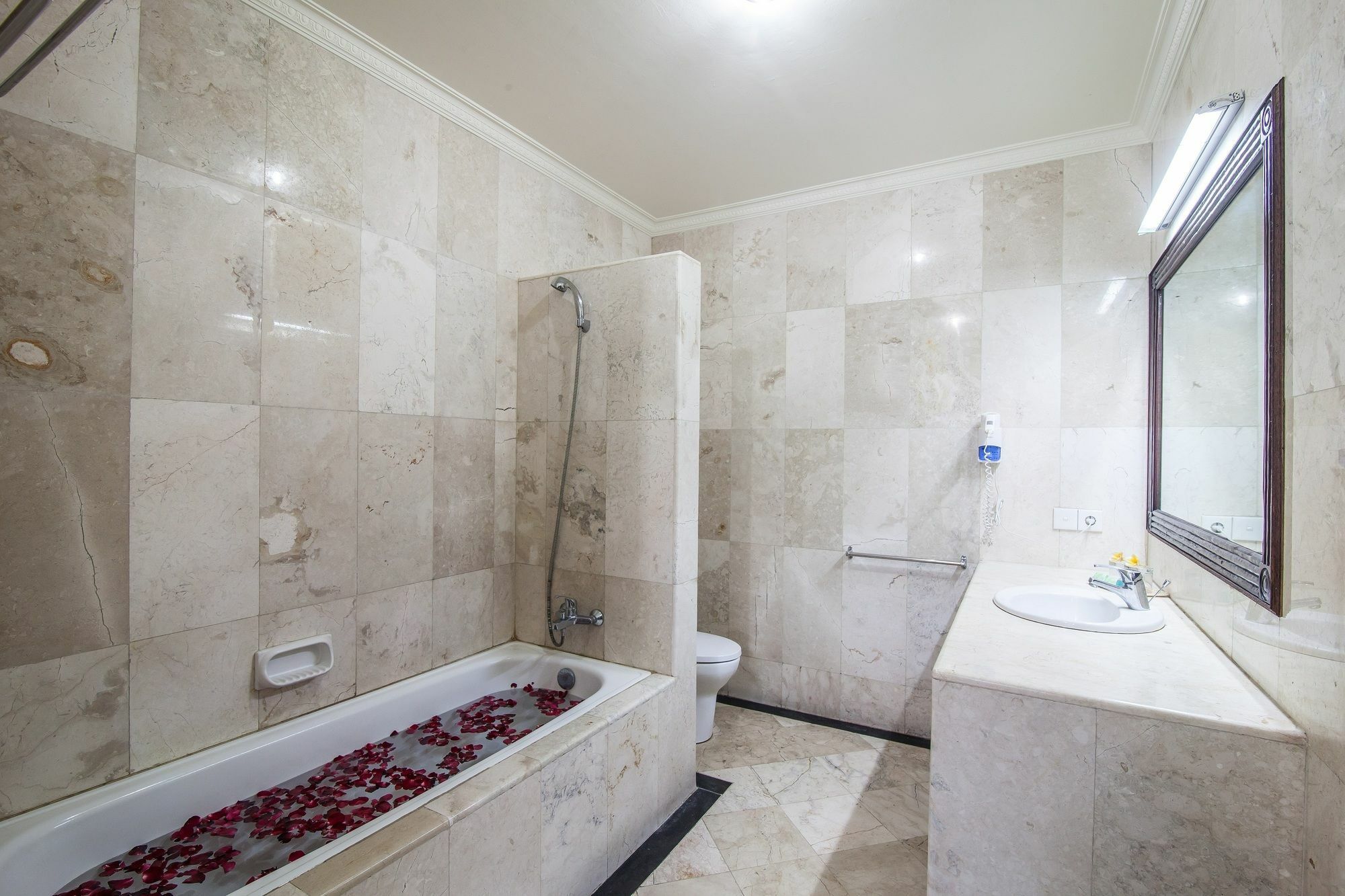 Puri Yuma Hotel Denpasar Dış mekan fotoğraf